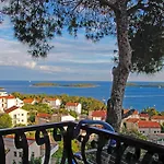 Anna In Hvar * Mittel-dalmatien בית הארחה