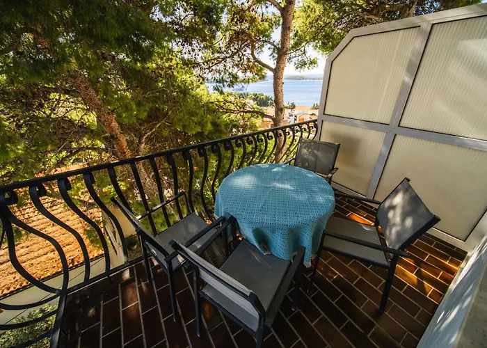 Гостевой дом Anna In Hvar * Mittel-dalmatien 3*