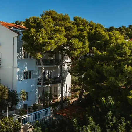 Anna In Hvar * Mittel-dalmatien בית הארחה