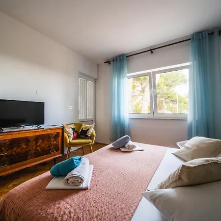 Anna In Hvar * Mittel-dalmatien בית הארחה חוואר